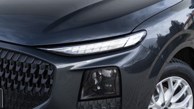 AUDI Q3 Sportback 1.5 TFSI (pohľad zboku)