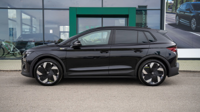 Škoda Elroq 84 RS 4x4 (pohľad do interiéru)