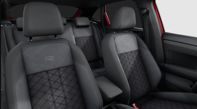 VW Taigo 1.5 TSI R-Line Limited (pohľad do interiéru)