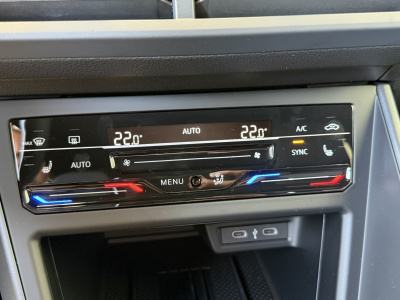 VW Taigo 1.5 TSI R-Line Limited
