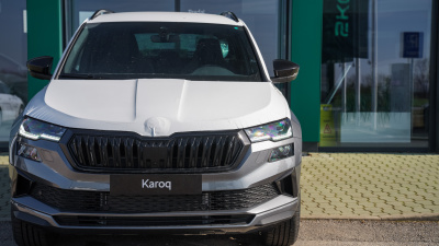 Škoda Karoq 1.5 TSI Sportline (pohľad zboku)
