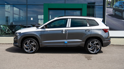 Škoda Karoq 1.5 TSI Sportline (pohľad do interiéru)