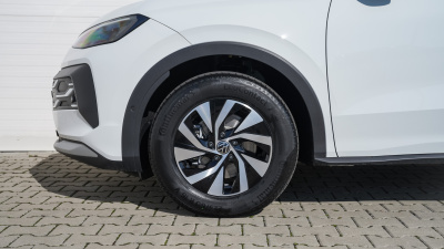 VW T-Roc 1.5 TSI Life (pohľad spredu)