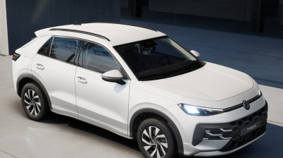 VW T-Roc 1.5 eTSI Trend (pohľad do interiéru)