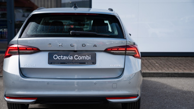 Škoda Octavia Combi 1.5 TSI Selection