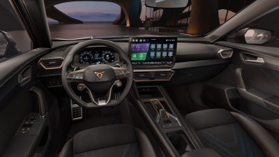 CUPRA Formentor VZ 1.5 PHEV (pohľad spredu)