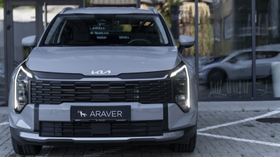 Kia Sportage 1.6 T-GDi 7 DCT Gold (pohľad do interiéru)