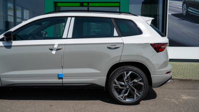 Škoda Karoq 2.0 TDI Sportline 4x4 (pohľad do interiéru)