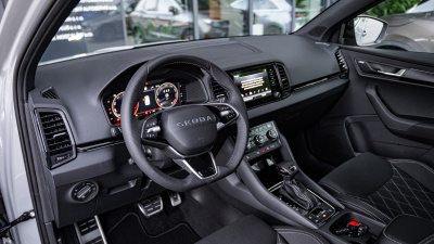 Škoda Karoq 2.0 TDI Sportline 4x4 (pohľad do interiéru)