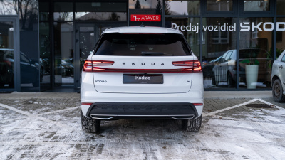 Škoda Kodiaq 1.5 TSI iV Sportline (pohľad spredu)