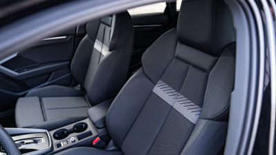 AUDI A3 Sportback 1.5 TFSI Sline (pohľad spredu)