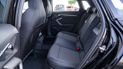 AUDI A3 Sportback 1.5 TFSI (pohľad do interiéru)