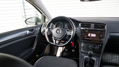 Volkswagen Golf Variant 1.4 Comfortline (pohľad do interiéru)