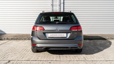 Volkswagen Golf Variant 1.4 Comfortline (pohľad spredu)