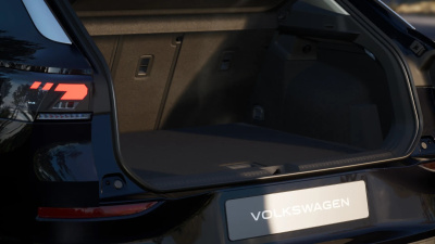 VW NOVÝ T-ROC 1.5 eTSI ACT DSG Life (pohľad do interiéru)