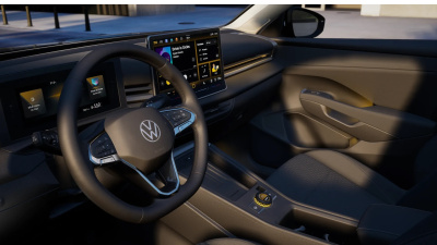 VW T-Roc 1.5 eTSI Life (pohľad do interiéru)