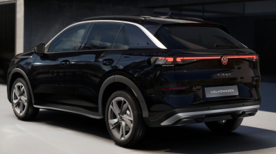 VW T-Roc 1.5 eTSI Life (pohľad zozadu)