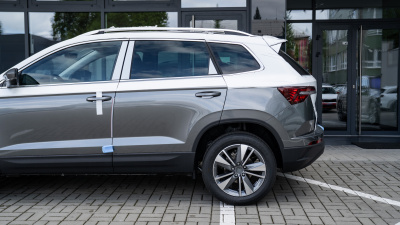 Škoda Karoq 1.5 TSI Extra (pohľad do interiéru)