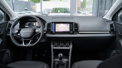 Škoda Karoq 1.5 TSI Extra (pohľad do interiéru)