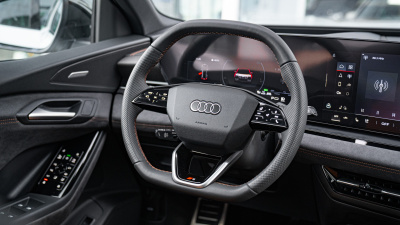 AUDI SQ6 e-tron Quattro