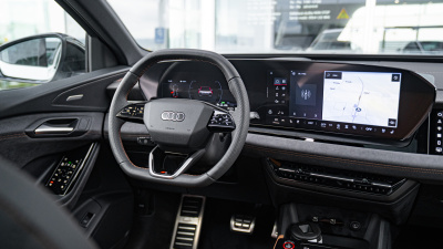 AUDI SQ6 e-tron Quattro