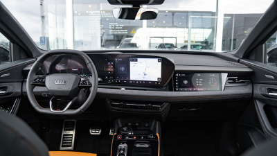 AUDI SQ6 e-tron Quattro