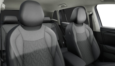 VW Tiguan 1.5 eTSI Limited (pohľad do interiéru)