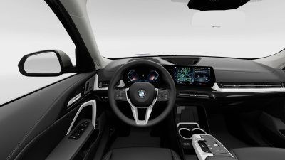 BMW X1 20i sDrive (pohľad do interiéru)