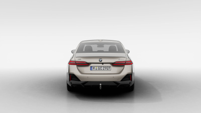 BMW 540d xDrive Sedan (pohľad do interiéru)