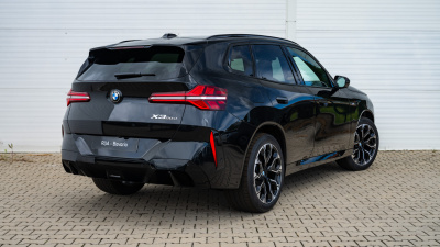 BMW X3 20d xDrive (pohľad zboku)