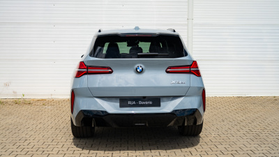 BMW X3 20 xDrive (pohľad do interiéru)