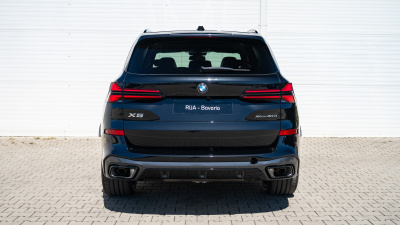 BMW X5 40d xDrive (pohľad do interiéru)
