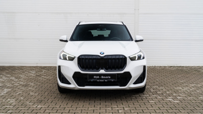 BMW X1 20d xDrive (pohľad do interiéru)