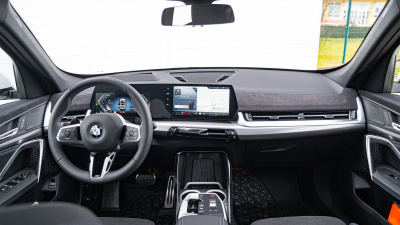 BMW X1 20d xDrive (pohľad do interiéru)