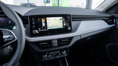 Škoda Kamiq 1.0 TSI Drive 130 Plus (pohľad do interiéru)