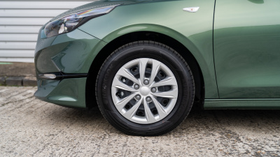 Kia Ceed 1.5 T-GDi Silver (pohľad do interiéru)