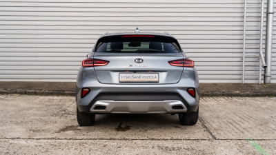 Kia XCeed  1.4 T-GDi (pohľad spredu)