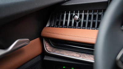 Škoda Superb Combi 2.0 TDI L&K 4x4 (pohľad do interiéru)