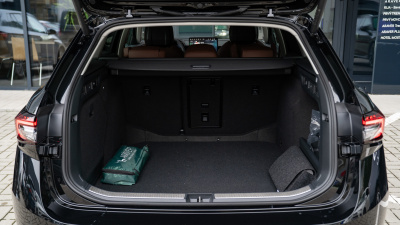 Škoda Superb Combi 2.0 TDI L&K 4x4