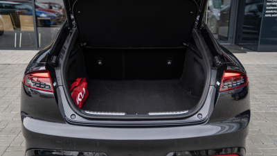 Kia Stinger 3.3 AT AWD GT