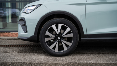 SEAT Arona 1.0 TSI Style Family (pohľad do interiéru)