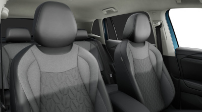 VW Tiguan 1.5 eTSI Limited (pohľad do interiéru)