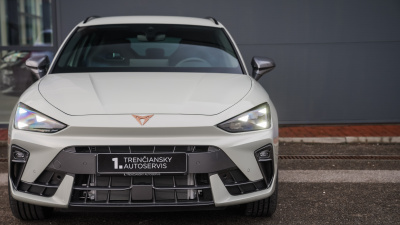 CUPRA Leon SP 2.0 TSI 4x4 (pohľad do interiéru)