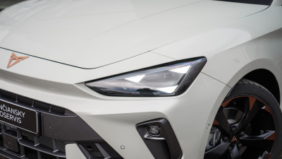 CUPRA Leon SP 2.0 TSI 4x4 (pohľad do interiéru)