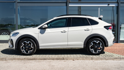 VW Taigo 1.0 TSI R-Line Limited (pohľad zozadu)