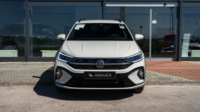 VW Taigo 1.0 TSI R-Line Limited (pohľad do interiéru)