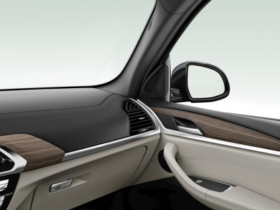 BMW X3 30d xDrive (pohľad do interiéru)