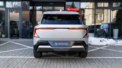 Kia EV5 Earth (pohľad spredu)