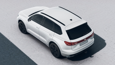 VW Touareg 3.0 TDI R-Line Limited (pohľad do interiéru)