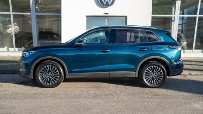 VW Tiguan Limited 1.5 eTSI (pohľad zboku)